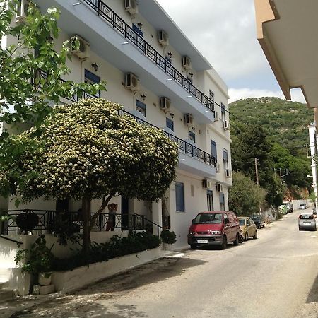 Hotel Asteria Ágios Kírykos Buitenkant foto