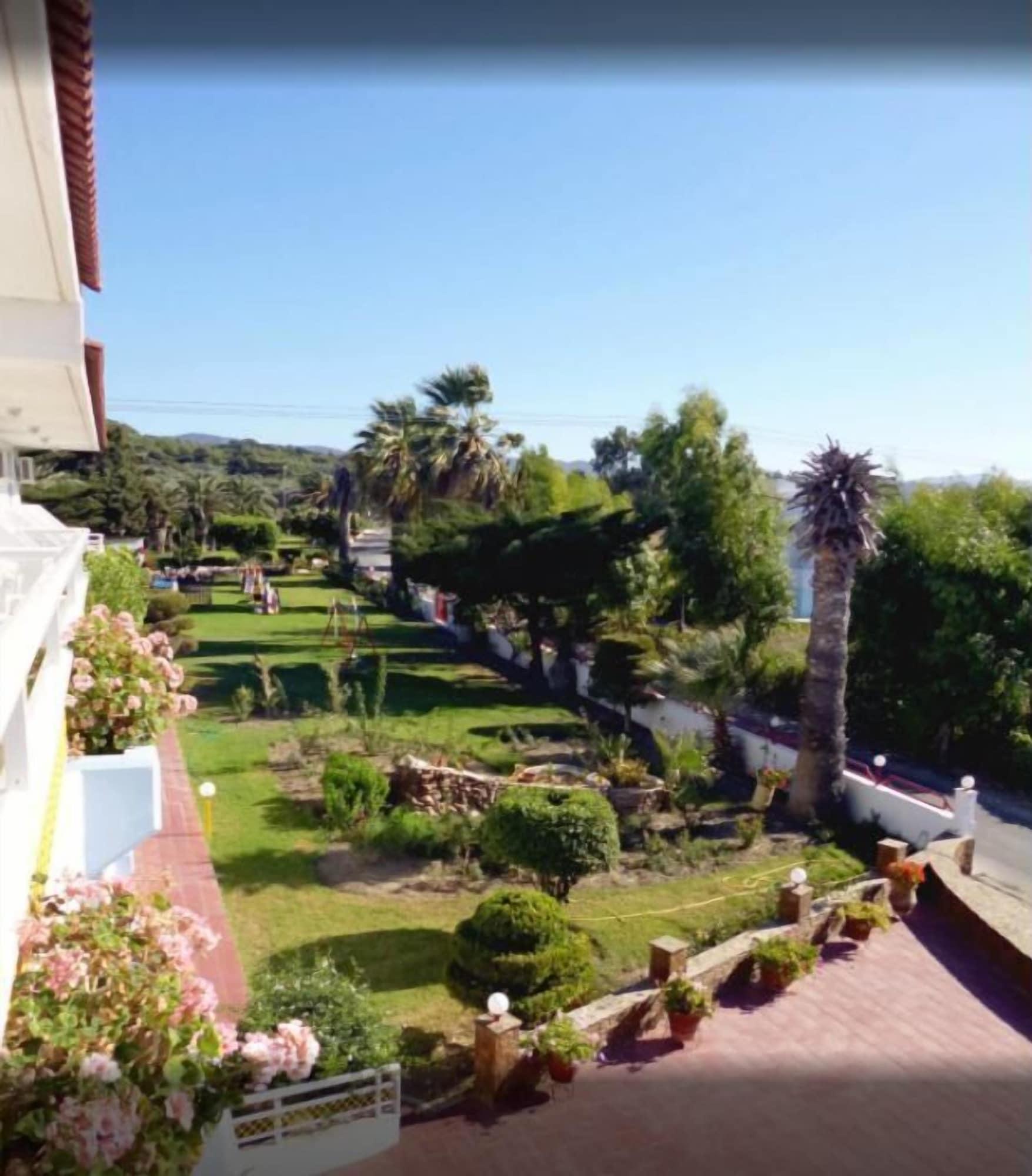 Hotel Asteria Ágios Kírykos Buitenkant foto