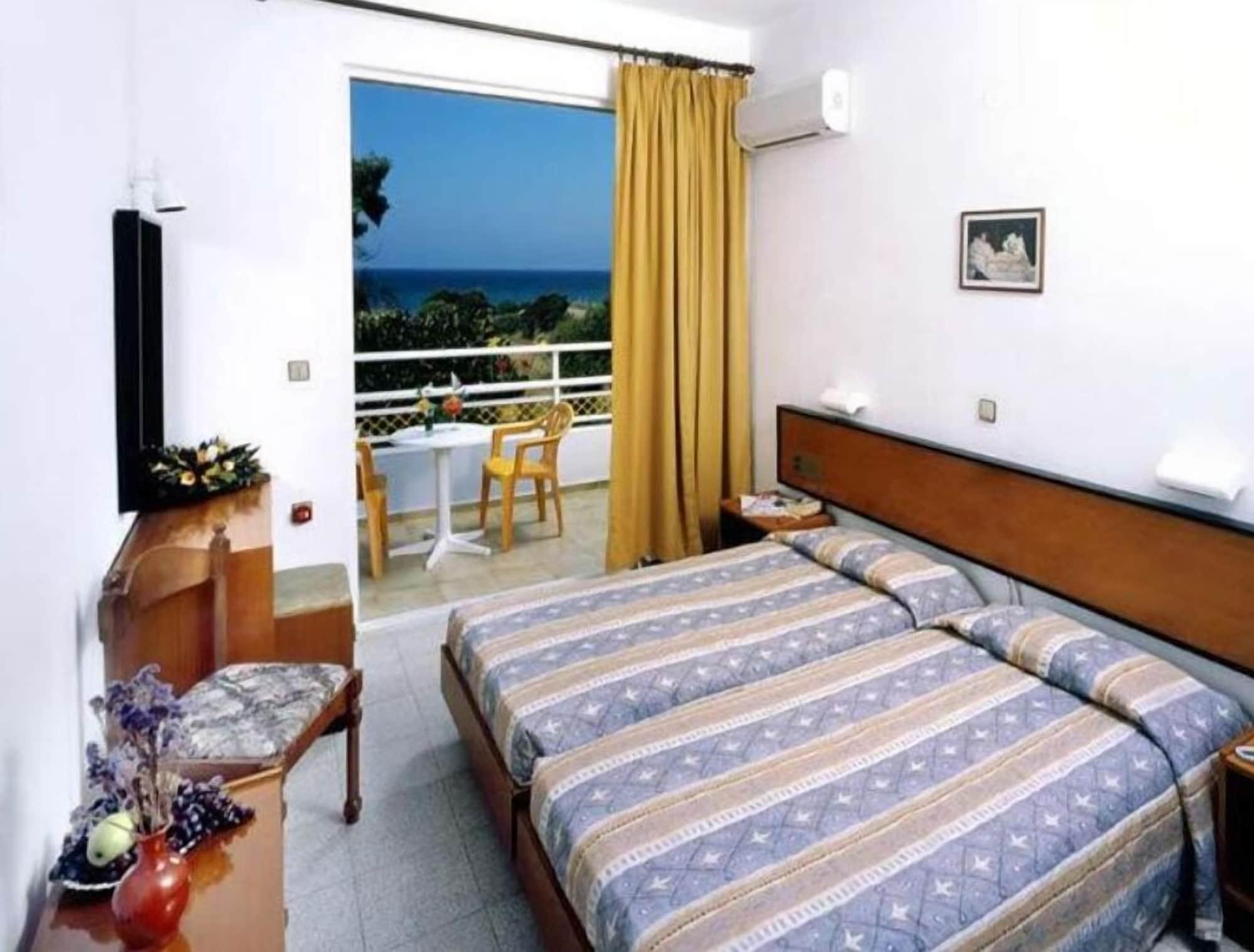 Hotel Asteria Ágios Kírykos Buitenkant foto