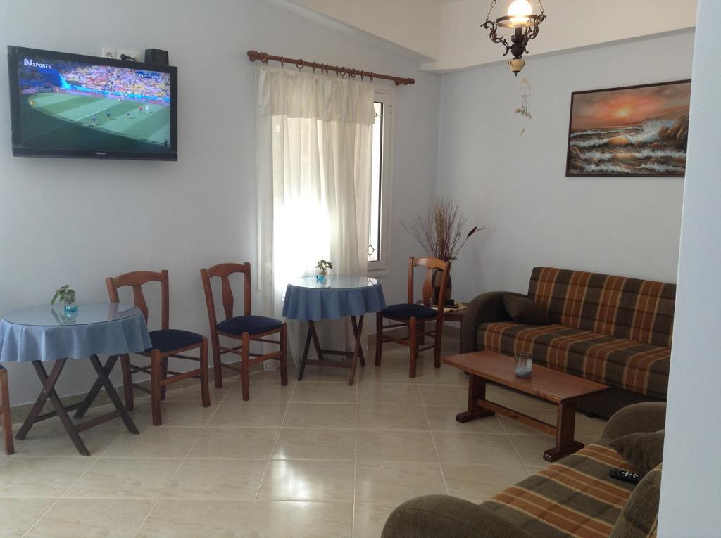 Hotel Asteria Ágios Kírykos Buitenkant foto