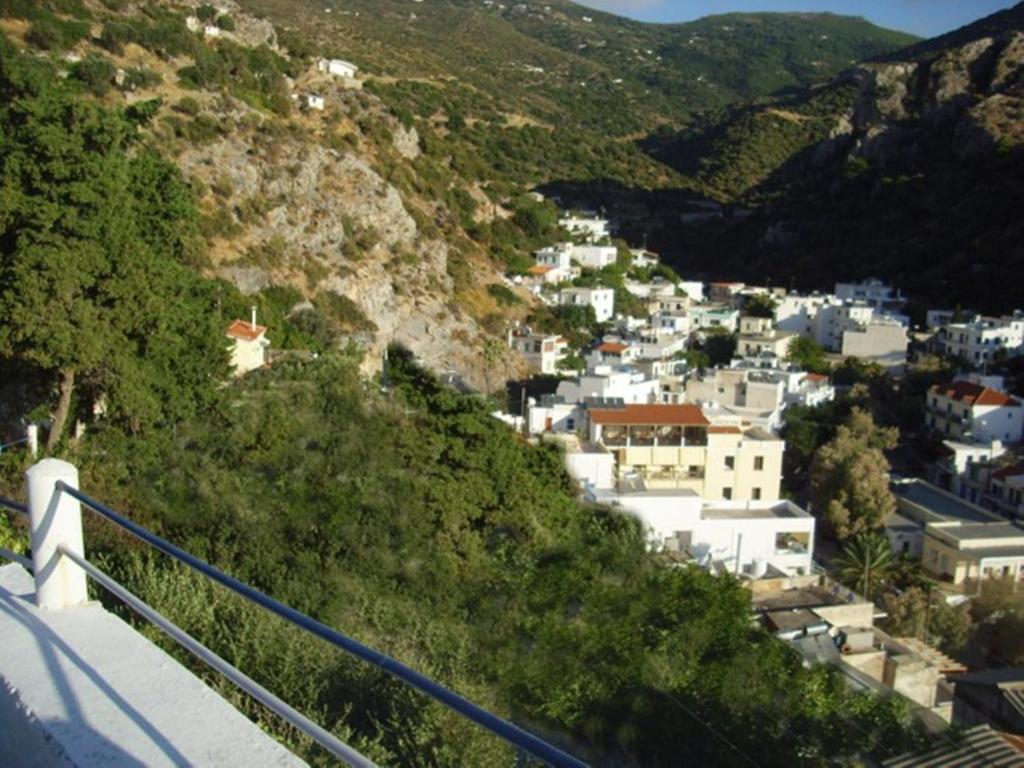 Hotel Asteria Ágios Kírykos Buitenkant foto