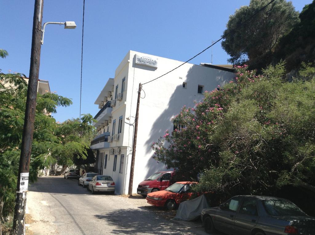 Hotel Asteria Ágios Kírykos Buitenkant foto