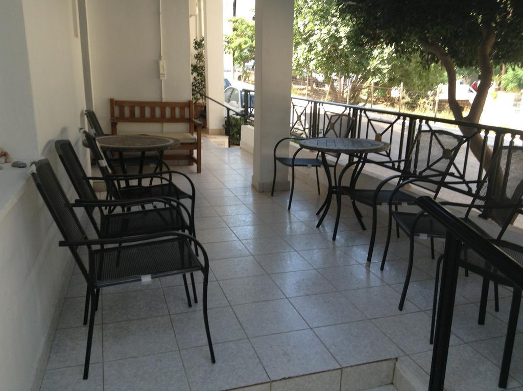 Hotel Asteria Ágios Kírykos Buitenkant foto