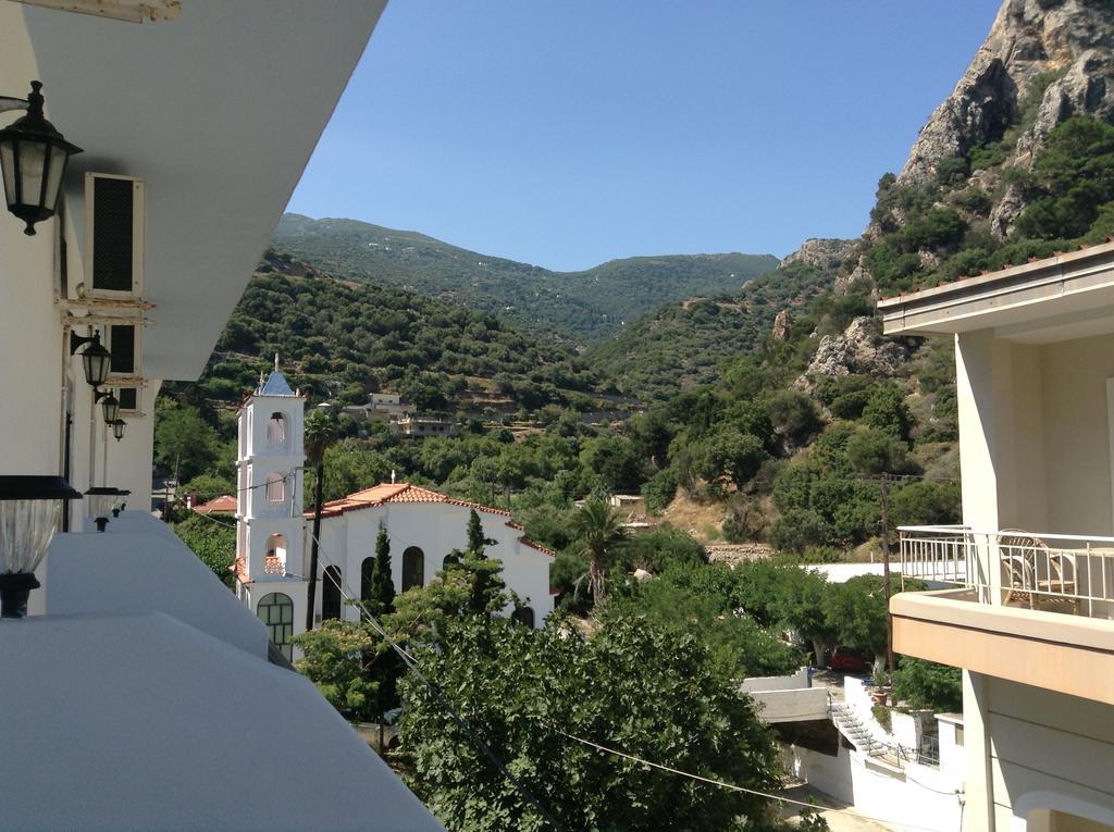 Hotel Asteria Ágios Kírykos Buitenkant foto