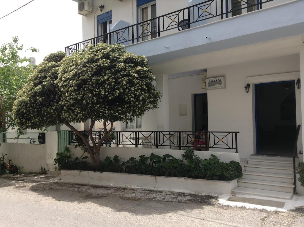 Hotel Asteria Ágios Kírykos Buitenkant foto